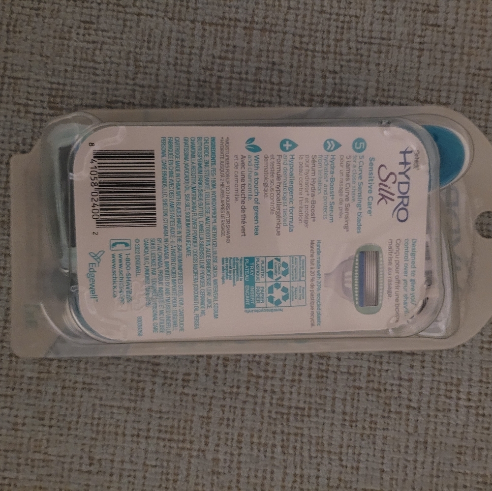Razor - Picture 2 of 2